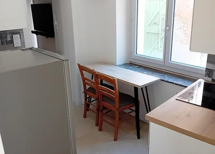 Hosted By Francoise Feriehus Valensole